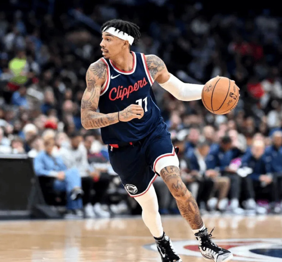 洛杉矶快船半决赛爆冷上海海港,约基奇砍下50记关键球,全场沸腾(洛杉矶快船球员名单) 洛杉矶快船半决赛爆冷上海海港,约基奇砍下50记关键球,全场沸腾(洛杉矶快船球员名单)